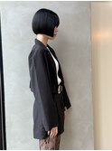 黒髪×切りっぱなしボブ