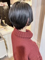 キャアリー(Caary)&nbsp;福山美容室caaryくびれショート骨格補正耳かけ髪質改善40代30代