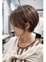ジゼルアライ(gisele arai) 束感ツヤの丸みショートボブ