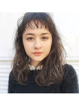 ロビン アンド ダルク(robin&darc) 【robin】【代官山】外国人風グラデーションセミディ