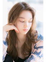 レア 渋谷(Le'a)&nbsp;【Le'a】カットでヘルシーレイヤー　センターパート　小顔