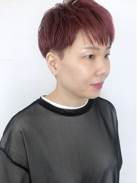 ノイン(noine) 刈り上げベリーショートベリーピンク