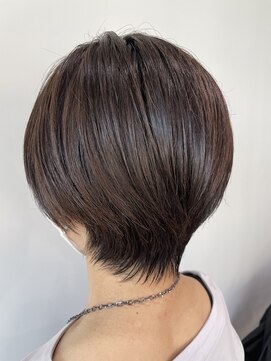 バトー バイ トリコ 船橋北口店(BATEAU by tricot) #艶々#ショート#グレイヘア