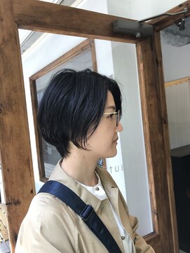 カウチ(Kauti) ショートパーマスタイル