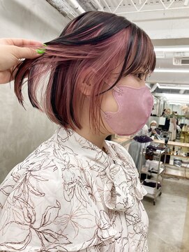 スー 渋谷(suu) インナーカラーペールピンクベージュケアブリーチ