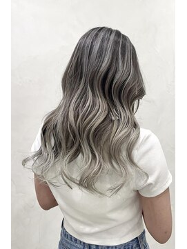 ジゼル(gisele) (飯塚)コントラストバレイヤージュ