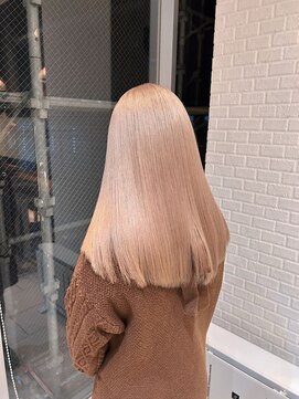 ローレン(Rollen) ピンクベージュ/ペールベージュ/重ためロブ