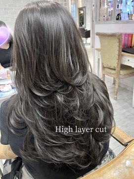 レイラバイアフロート 吉祥寺(Lila by afloat) 内巻きワンカール/レイヤーロング/ハイレイヤー/レイヤーウルフ