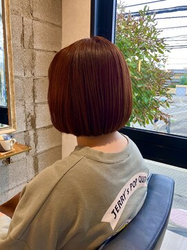 ルースヘアー(Luz hair) ピンクブラウンXミニボブ