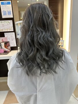 アンフィニー ポールスター店(ANFiNY) バレイヤージュ