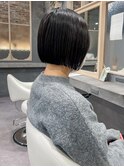 ぱつっとボブ