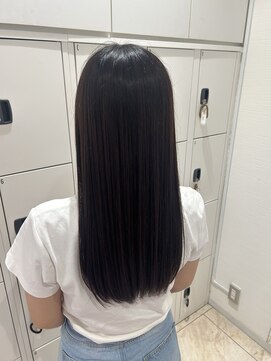 ケンジ 平塚 アネッタ(KENJE annetta) 艶髪/Aujuaトリートメント