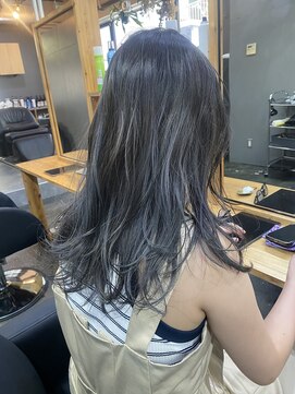 ルーシーバイパム 恵比寿(Lucy by PAM.) ハイライトベースのブルーグレー