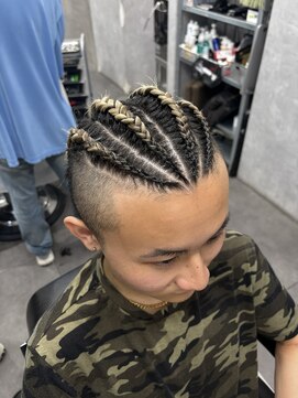 キューカンバー(CUCUMBER) コーンロウ　メンズ