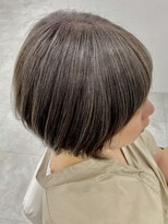 アイニ 河内小阪店(aini)&nbsp;白髪ぼかしカラー白髪ぼかしハイライト大人ショート30、40、50代