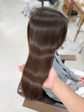 ハピネス 梅田茶屋町店(HAPPINESS) 韓国風/レイヤーカット/顔周り/顔まわり/髪質改善/ベージュ