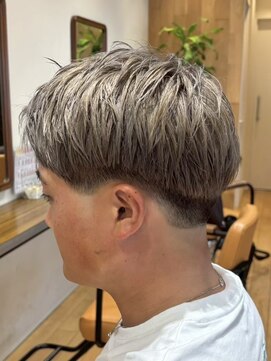 クラップス 横須賀中央店(CLAPS) 横須賀メンズカットスパイキーショートツーブロックフェード眉毛