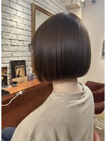 ヘアメイク フレンシア(hair make flencia)&nbsp;透け感ショコラ・美艶ミニボブ【030スタイル】