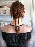 ヘアセット 結婚式 お呼ばれへア カチモリ 三つ編み アップ