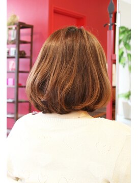 エッセンシャルルックス(Essential Looks) ボブスタイル