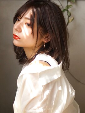 アトリエ フェム(atelier.fem) atelier.fem 大人抜け感ストレートミディ