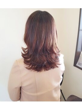 ルチカ(Luccica) 【Luccica】大人ウルフレイヤー_ネオウルフ外ハネボブアッシュ