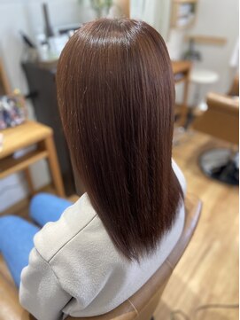 ヘアーアンドスパ アウローラ(AURORA) かわいいピンクカラー