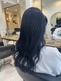 エリス ウメダ(Eliss umeda)&nbsp;ブルーブラックで暗髪でも透明感抜群！