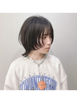 ハク(haku.) ウルフショート　顔周りレイヤー