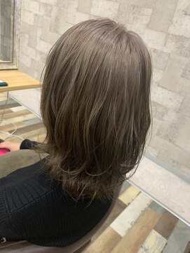 ヘアーメイクスタジオ ライフセカンド(HAIR MAKE STUDIO LIFE 2ND) 透明感グレージュ