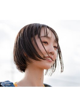 ロンドンのヴィダルサスーンでカットを学んだスタッフがごまかさないきちんとしたカットをご提供☆