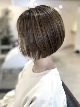 フレイムスヘアデザイン(FRAMES hair design) 前下がりミニボブ♪