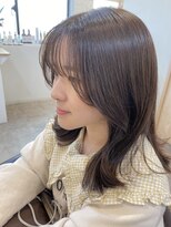 ニードバイスケール(NEED by SCALE)&nbsp;ラフに巻いて可愛いミディアムスタイル