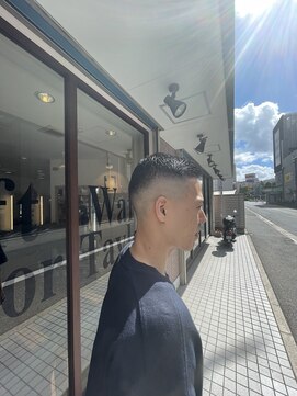 ワフトテイラー(Waft Taylor) ハイスキンフェード