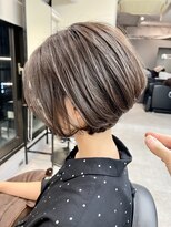 バッカ 横浜桜木町店(BACCA)&nbsp;ショートボブ　ミニボブ　白髪ぼかし　前髪なし