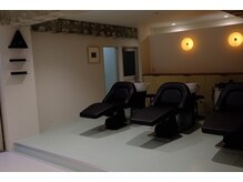束の雰囲気（shampoo room）