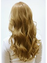 ヘルム(Helm)&nbsp;カッパーベージュ[名駅/透明感カラー/Wカラー/ハイライト]