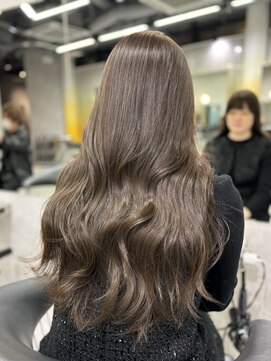 シティ(CITY) ナチュラルブラウンカラー/透明感カラー/ロングレイヤー