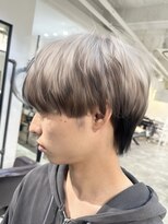 イリ 梅田(ili) エンドカラー/ホワイトブラック/マッシュ