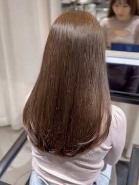 リス バイ ソヨン(Lis by SOYON) 大人ミディアム×透明感カラー