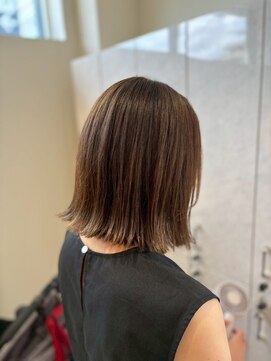 ルーチェココ ブラン(Lu'ce coco blanc) くびれヘアナチュラル外ハネボブ