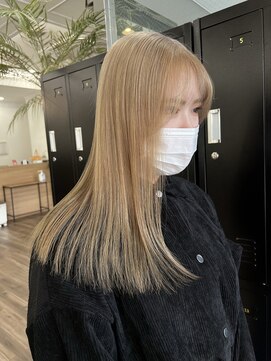 ホワイトベージュ