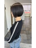 ミニボブ × グレージュ