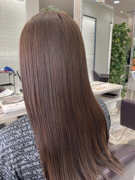 ブレスバイファースト 富谷店(Breath by first) 富谷市・仙台市で艶サラロングストレートが大人気!