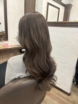 アミリー ひたち野うしく店(Amily) ハイライトバレイヤージュダブルカラーケアブリーチ20代30代