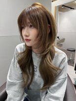 ヴィヴィー 青山表参道店(ViVIE)&nbsp;オリーブベージュ/レイヤーカット