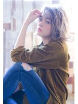 テイラー(Taylor)&nbsp;【Taylor】 MIXウェーブボブ×艶ハニーベージュ