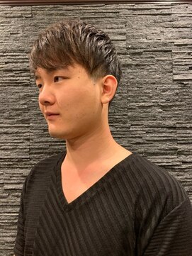 プレミアムバーバー 目黒店(PREMIUM BARBER produce by HIRO GINZA) ツーブロックショートマッシュ〈目黒〉〈理容室〉