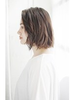 ディディエプラスエヌ(DIDIER +n)&nbsp;20代30代40代　キレイを促すひかえめミディ【守山】