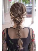 ロング必見！ゆるふわあみおろしヘアアレンジ 7/8[ヘアメイク]